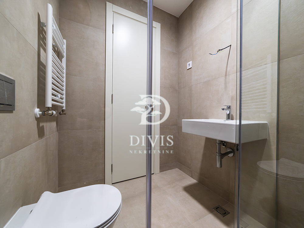 Slika 10 - Milana Rakića, Trosoban stan na prodaju, 76m2, 315.000€